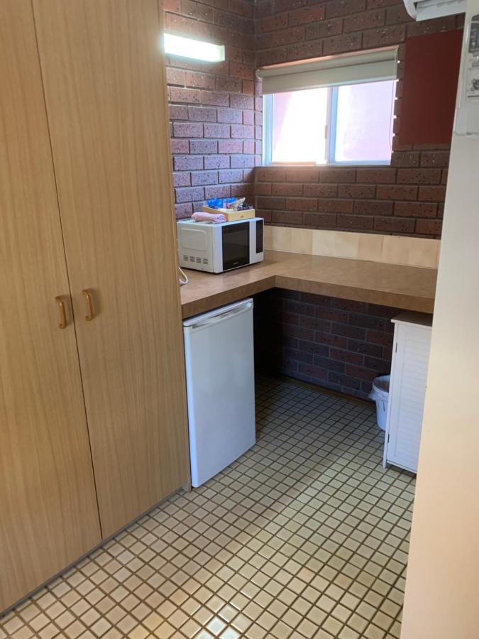 Bairnsdale Tanjil Motor Inn Bagian luar foto