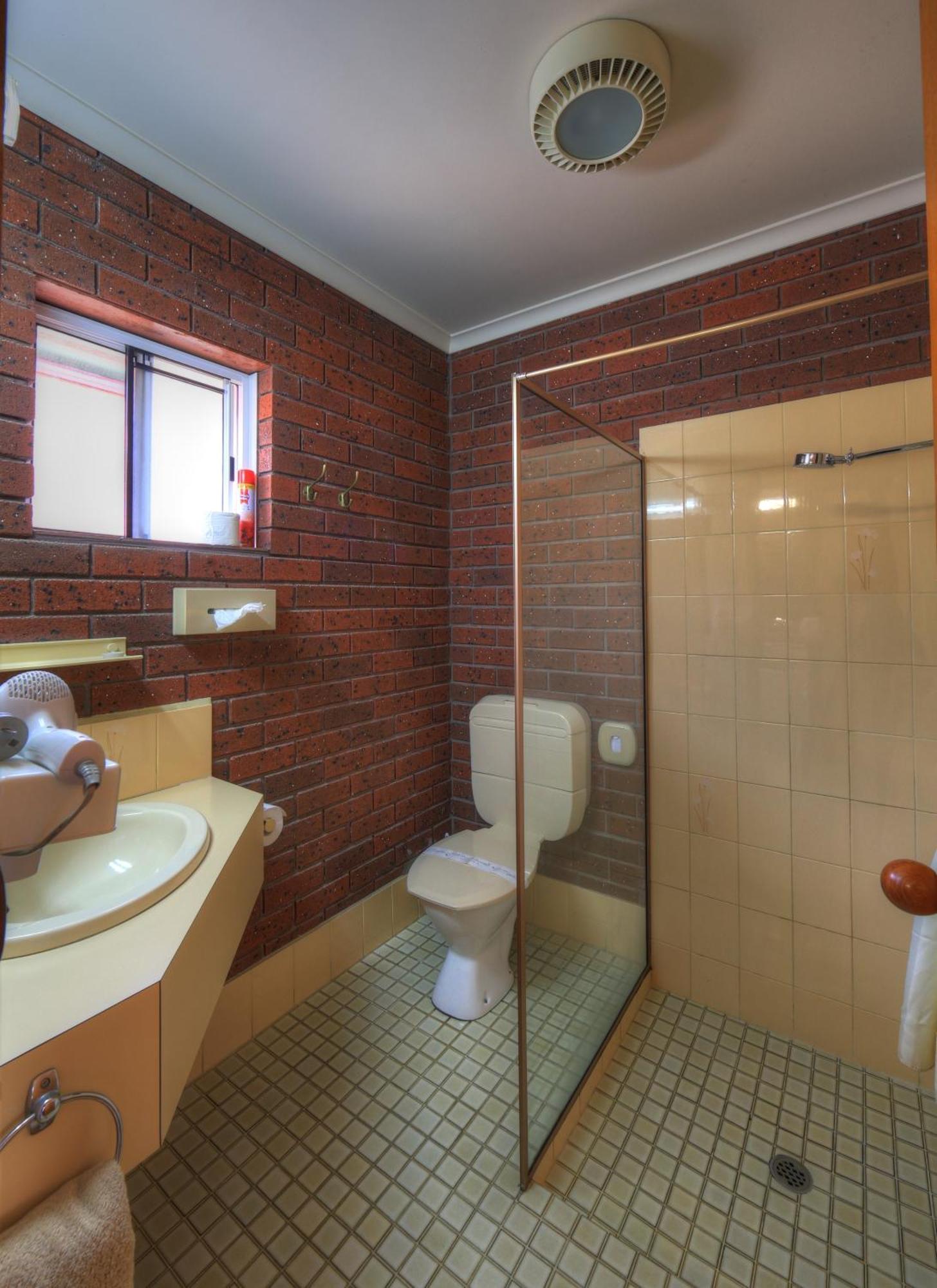 Bairnsdale Tanjil Motor Inn Bagian luar foto