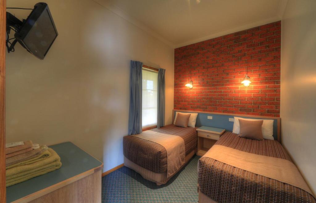 Bairnsdale Tanjil Motor Inn Bagian luar foto